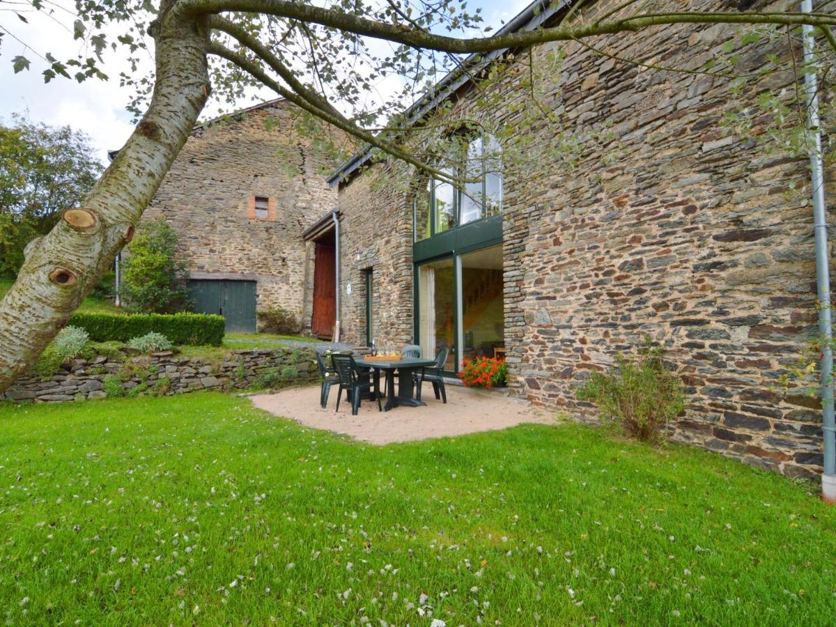 Comfortable Cottage In Neufmoulin With Meadow View Houffalize Δωμάτιο φωτογραφία