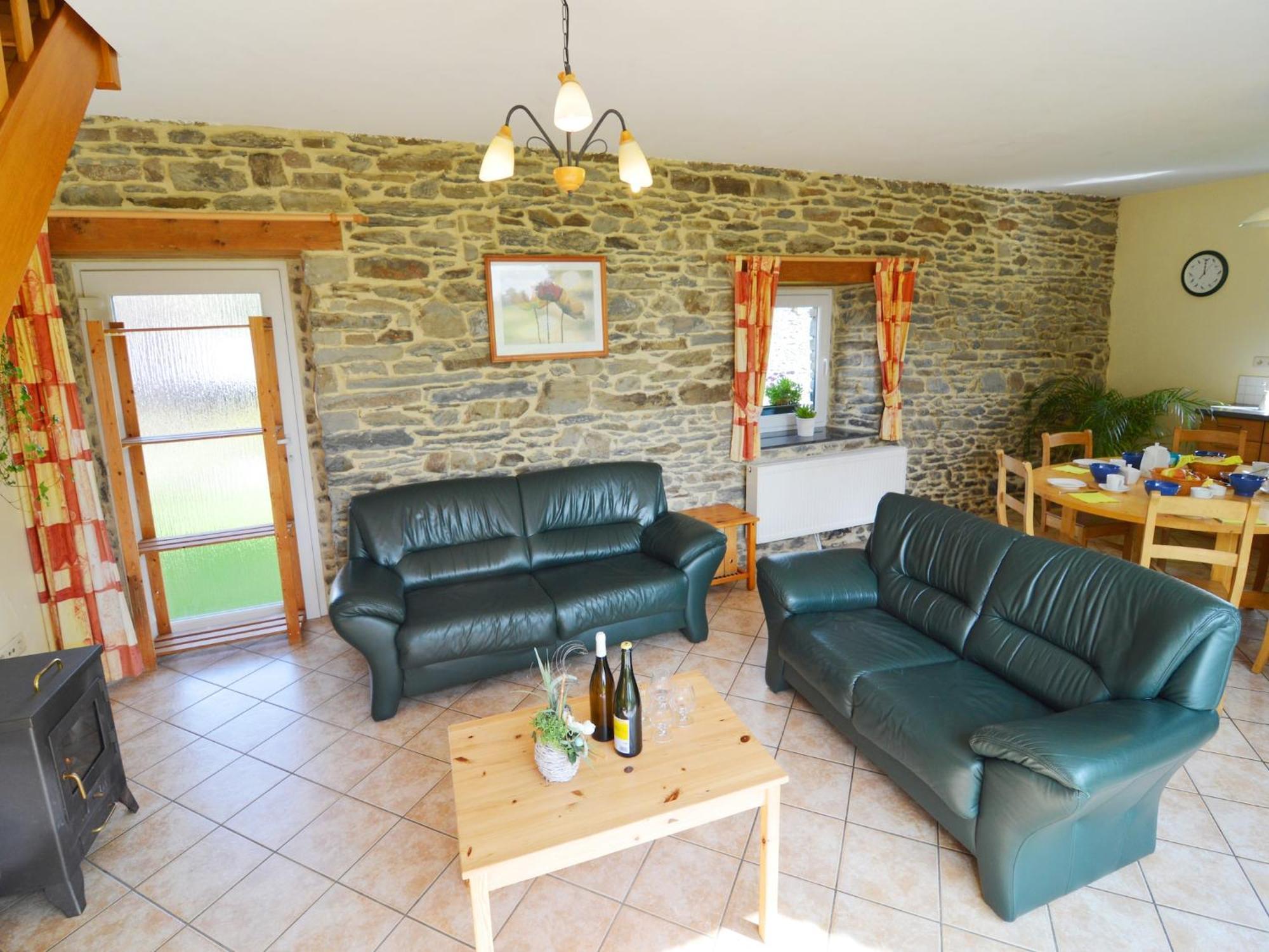 Comfortable Cottage In Neufmoulin With Meadow View Houffalize Εξωτερικό φωτογραφία