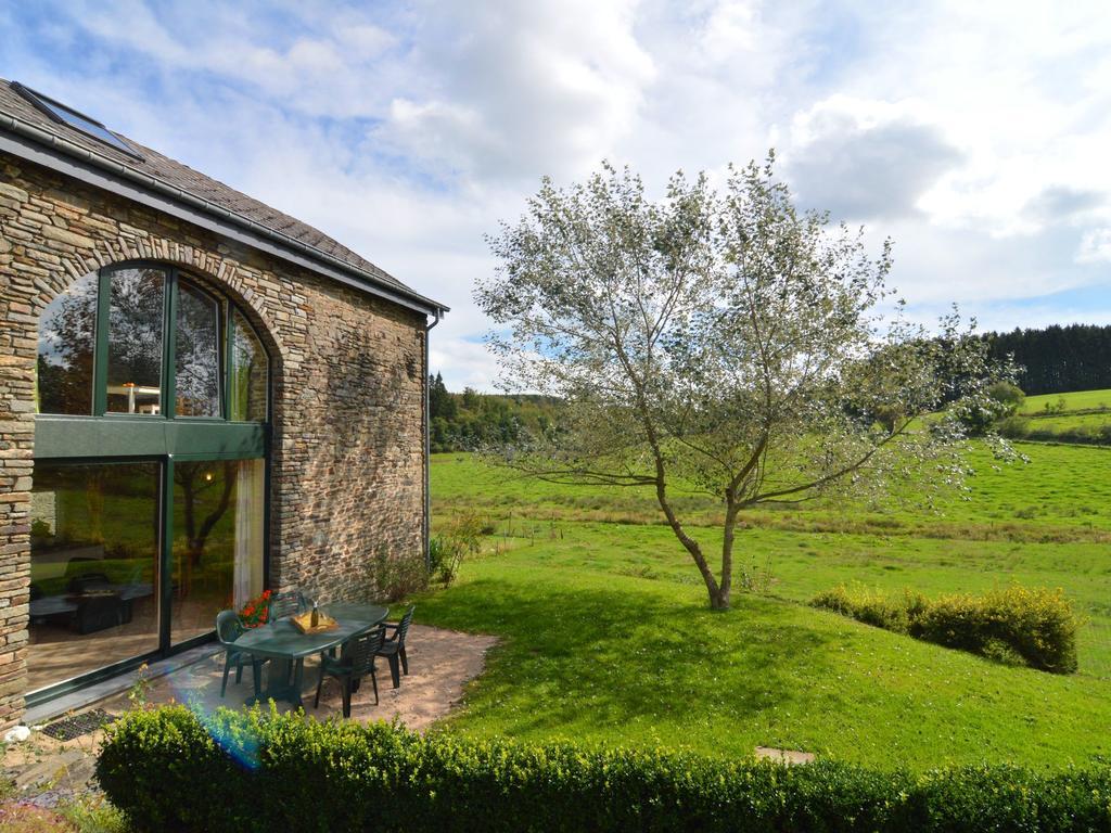 Comfortable Cottage In Neufmoulin With Meadow View Houffalize Εξωτερικό φωτογραφία