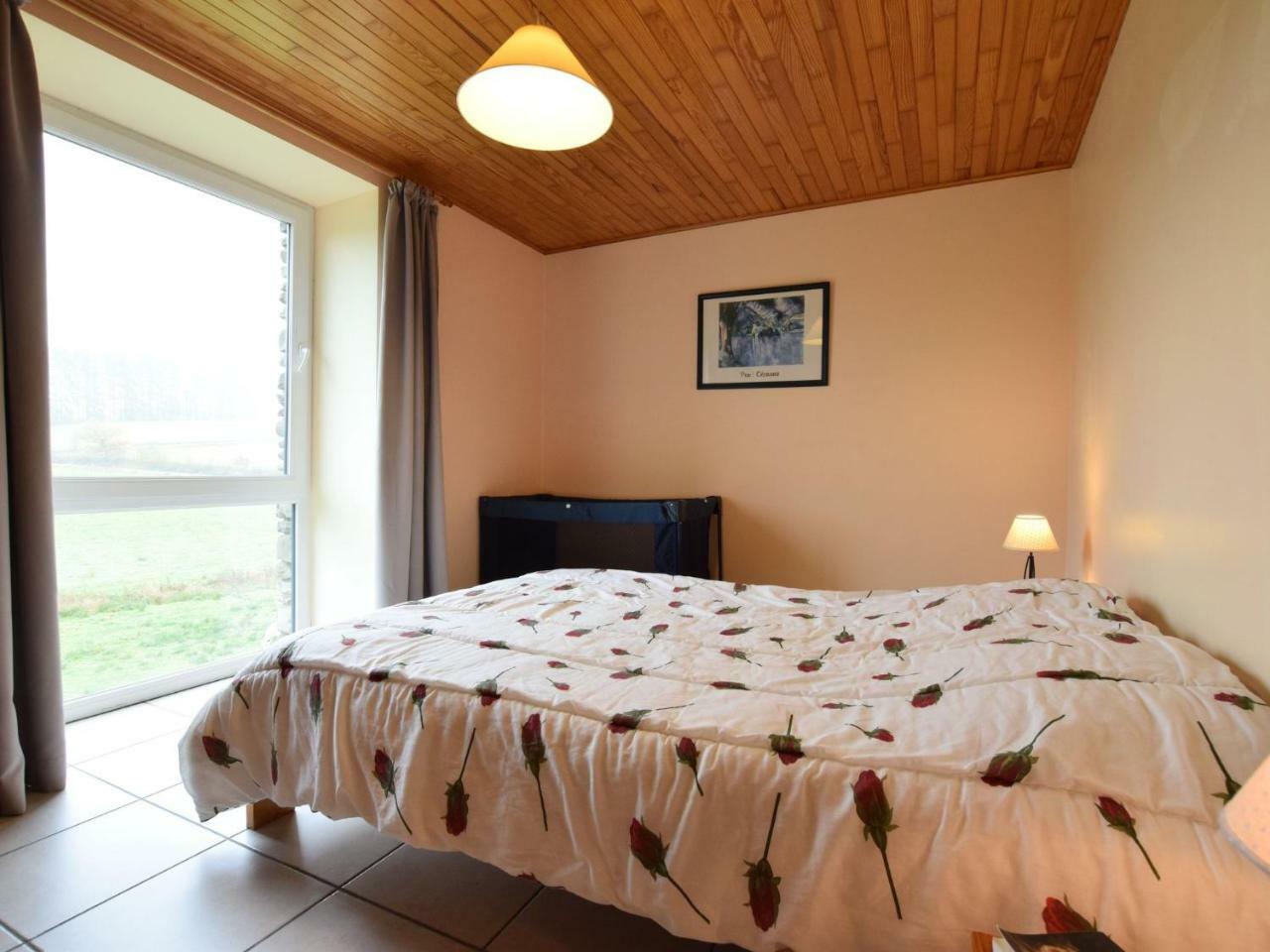 Comfortable Cottage In Neufmoulin With Meadow View Houffalize Εξωτερικό φωτογραφία