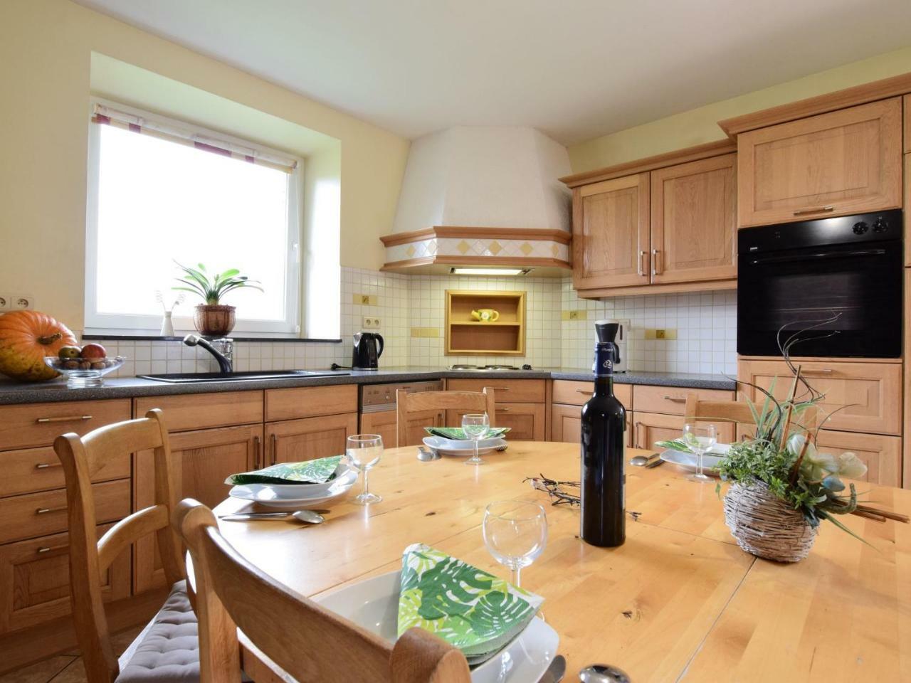 Comfortable Cottage In Neufmoulin With Meadow View Houffalize Εξωτερικό φωτογραφία